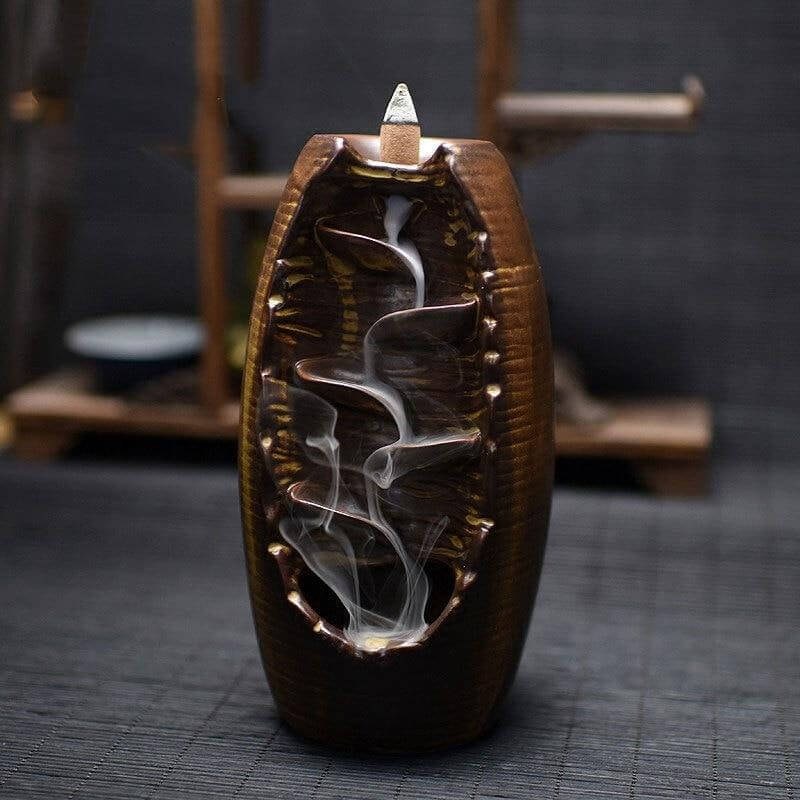 Brûle-Encens Céramique Cascade + 10 cônes d'encens offerts
