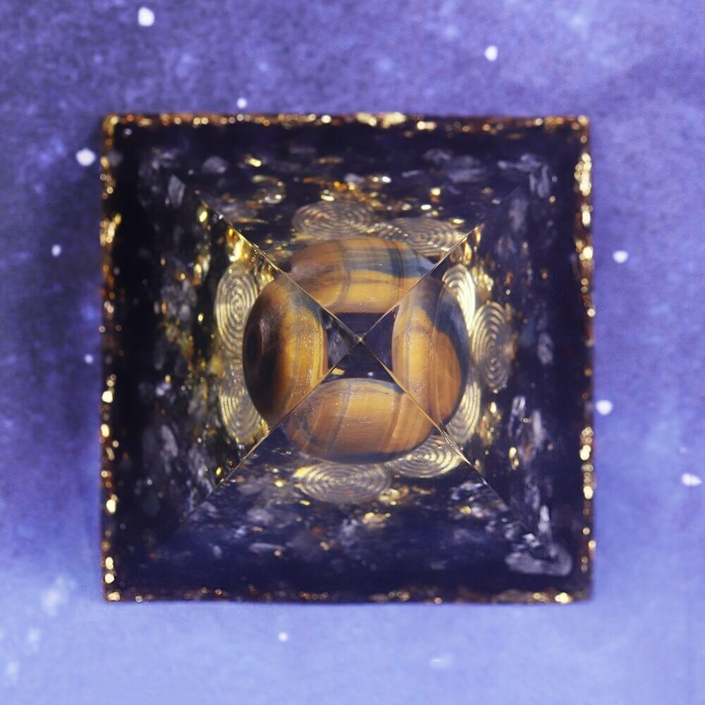 Pyramide Orgonite Obsidienne, Cristal de Roche et Oeil de Tigre - Protection de l'Univers