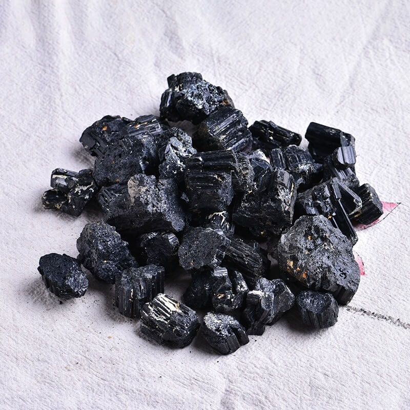 Lot de 2 Pierres Tourmaline Noires Brutes